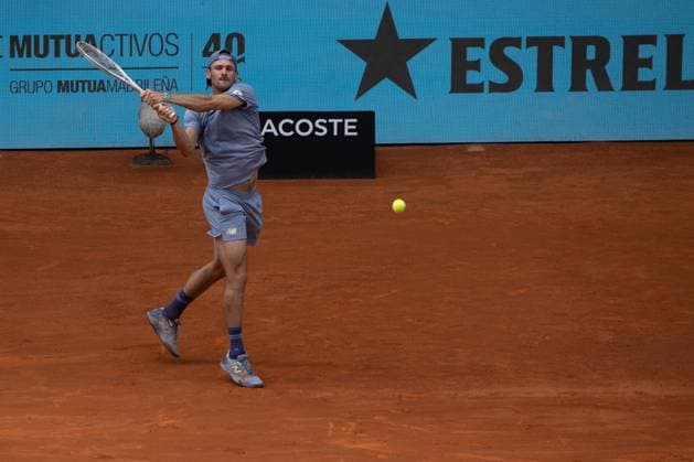 April 30, 2025, Madrid, Spain: American Tommy Paul plays against British Jack Draper (not visible) during a match at the 2025 Mutua Madrid Open, held at La Caja Magica. Final score: 6-2 6-2 for Draper Madrid Spain - ZUMAs197 20250430_aaa_s197_103 Copyright: xDavidxCanalesx