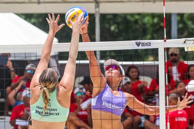 (250501) -- LAGUNA PROVINCE, May 1, 2025 -- Kathrina Epa (Rear) of the Philippines competes against Emma Hannagan of Australia during the women s qualification match between Kathrina Epa Honey Grace Cordero of the Philippines and Charlotte Graham Emma Hannagan of Australia at the Volleyball World Beach Pro Tour Futures in Laguna Province, the Philippines, May 1, 2025. ) (SP)PHILIPPINES-LAGUNA PROVINCE Beach volleyball, Beachvolleyball BEACH PRO TOUR FUTURES ROUELLExUMALI 