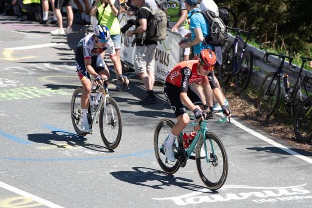 01 05 2025, xhfmx, Radsport Radklassiker 2025, Frankfurt Eschborn The leading duo Pierre Thierry Arkea B B Hotels crosses the Feldberg DFL DFB REGULATIONS PROHIBIT ANY USE OF PHOTOGRAPHS as IMAGE SEQUENCES and or QUASI VIDEO Frankfurt am Main