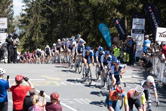 01 05 2025, xhfmx, Radsport Radklassiker 2025, Frankfurt Eschborn The field of riders crosses the Feldberg DFL DFB REGULATIONS PROHIBIT ANY USE OF PHOTOGRAPHS as IMAGE SEQUENCES and or QUASI VIDEO Frankfurt am Main