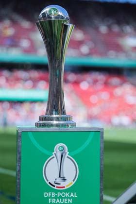 Soccer DFB Cup Womens Final FC Bayern Munich SV Werder Bremen on 01 05 2025 at RheinEnergieStadion in Cologne DFB Pokal der Frauen DFB regulations prohibit any use of photographs as image sequences and or quasi video xJRx
