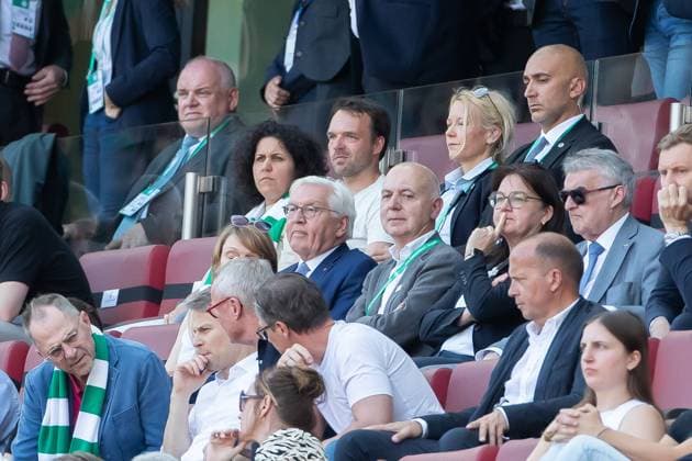 German President Frank Walter Steinmeier and DFB President Bernd Neuendorf look on during the DFB Women s Cup Final match between FC Bayern Muenchen and Werder Bremen, Rhein Energie Stadion on May 01, 2025 in Cologne, Germany, Germany Photo by Mario Hommes DeFodi Images Bundespraesident Frank Walter Steinmeier and DFB Praesident Bernd Neuendorf look on during the DFB Women s Cup Final match between FC Bayern Muenchen and Werder Bremen at Rhein Energie Stadion on May 1, 2025 in Cologne, Germany Photo by Mario Hommes DeFodi Images DFB DFL REGULATIONS PROHIBIT ANY USE OF PHOTOGRAPHS AS IMAGE SEQUENCES AND OR QUASI VIDEO Photo by Mario Hommes DeFodi Images