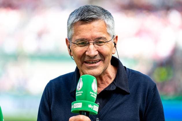 Herbert Hainer FC Bayern Muenchen, President at TV interview before the match GER, 45 DFB Pokal Final Women, FC Bayern Muenchen vs SV Werder Bremen, 01 05 2025 DFB REGULATIONS PROHIBIT ANY USE OF PHOTOGRAPHS as IMAGE SEQUENCES and or QUASI VIDEO GER, 45 DFB Pokal Final Women, FC Bayern Muenchen vs SV Werder Bremen, 01 05 2025 Cologne Copyright: xEibner-Pressefoto FlorianxWiegandx EP_FWD