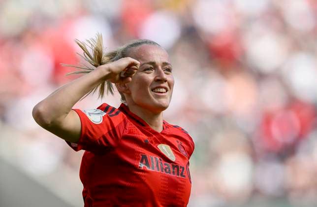 Cheering Lea SCHUELLER Schüller M after her goal for 1 0, DFB Pokal Final Women 2025, FC Bayern Muenchen M SV Werder Bremen HB , on 01 05 2025 in Koeln Germany DFB regulations prohibit any use of photographs as image sequences and or quasi video Â