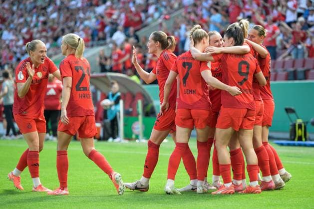 Soccer, DFB Pokal Women, 20250501, FC Bayern München SV Werder Bremen In the picture Bayern goal celebration cheers goal 1 0 Köln Rhein Energie Stadion Nordrhein Westfalen Germany Copyright: Passion2Press MarkusxFischerx