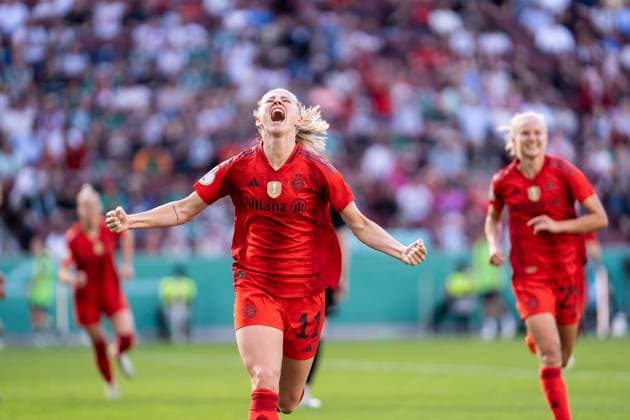 GER, DFB Pokal Final Women, FC Bayern Werder Bremen 01 05 2025, RheinEnergieSTADION, Cologne, GER, DFB Pokal Final Women, FC Bayern Werder Bremen in the picture Goal celebration cheering about the goal to 4 1 by Lea Schüller Schueller FC Bayern Munich, 11 nordphotoxGmbHxx xChristianxSchulze nph000300