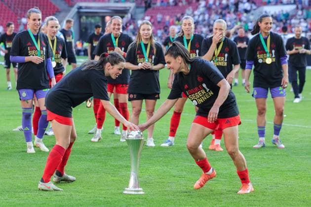 Soccer DFB Cup Womens Final FC Bayern Munich SV Werder Bremen on 01 05 2025 at RheinEnergieStadion in Cologne Tuva Hansen Munich , left Jovana DamnjanoviÄ‡ Munich , right DFB regulations prohibit any use of photographs as image sequences and or quasi video xJRx