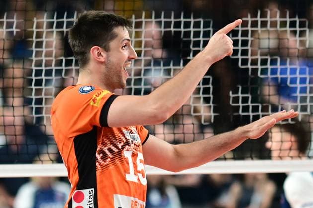 Volleyball I Men I Season 2024 2025 I Bundesliga I Final I Match 2 I SVG Lüneburg BERLIN RECYCLING Volleys I 1 5 2025 Moritz Reichert 15, Berlin Recycling Volleys happy that was the lead Lüneburg LKH Arena Niedersachsen Germany Copyright: xLobeca AndreasxHannigx