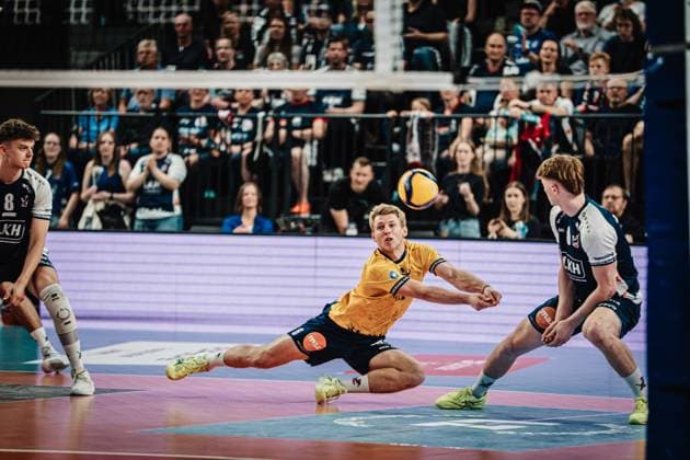 Volleyball Men Season 2024 2025 1 Volleyball Bundesliga Men Final SVG Lüneburg vs BERLIN RECYCLING Volleys 01 05 2025 Gage Thomas Worsley 6, SVG Lüneburg jumps to the ball Lüneburg LKH Arena Niedersachsen Germany