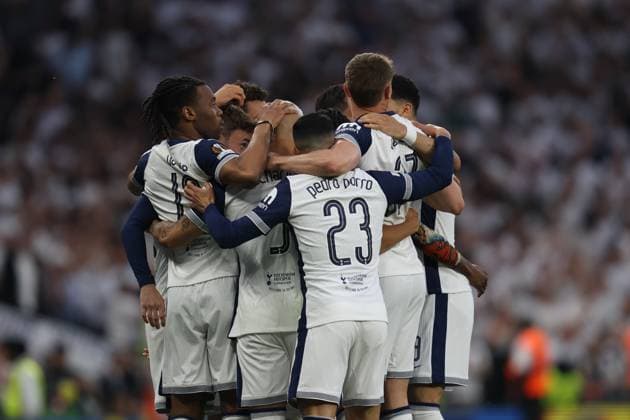London, England, May 1st 2025: Tottenham Hotspur players celebrate a goal scored by Brennan Johnson (22 Tottenham Hotspur) during the UEFA Europa League match between Tottenham Hotspur and Bodo Glimt at Tottenham Hotspur Stadium in London, England (Alexander Canillas SPP) Copyright: xAlexanderxCanillas SPPx spp-en-AlCa-9U2A6259