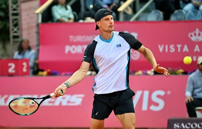 Hungarian Marton Fucsovics misses out on the quarter-finals at the Estoril Open Estoril Open, ATP 175 Challenge Tour, 01 05 2025, round of 16 Hungarian Marton FUCSOVICS loses to Portuguese Nuno Borges in the round of 16 of the Estoril Open after a tough battle in three sets Estoril Estoril Tenis Club Lisbon Portugal
