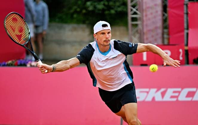 Hungarian Marton Fucsovics misses out on the quarter-finals at the Estoril Open Estoril Open, ATP 175 Challenge Tour, 01 05 2025, round of 16 Hungarian Marton FUCSOVICS loses to Portuguese Nuno Borges in the round of 16 of the Estoril Open after a tough battle in three sets Estoril Estoril Tenis Club Lisbon Portugal
