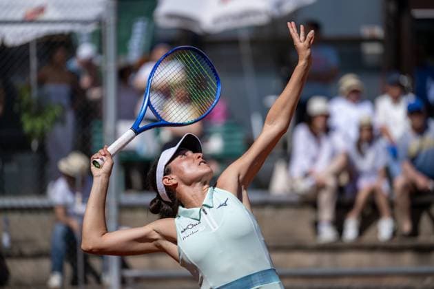 01 05 2025, GER, Women, ITF World Tennis Tour Wiesbaden Tennis Open Round of Last 16 Singles Miriam Bianca Bulgaru ROU during the service game Wiesbaden Nordenstadt T2 Sports Health Club Hessen Germany