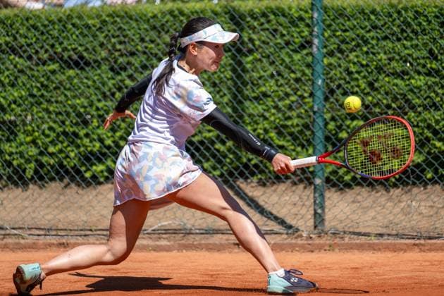 01 05 2025, GER, Women, ITF World Tennis Tour Wiesbaden Tennis Open Round of Last 16 Singles Nao Hibino JPN during the match Wiesbaden Nordenstadt T2 Sports Health Club Hessen Germany