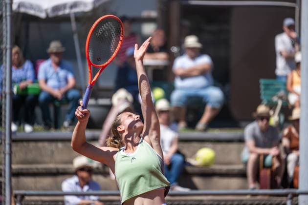 01 05 2025, GER, Women, ITF World Tennis Tour Wiesbaden Tennis Open Round of the last 16 Singles Anna Siskova CZE during the service game Wiesbaden Nordenstadt T2 Sports Health Club Hessen Germany