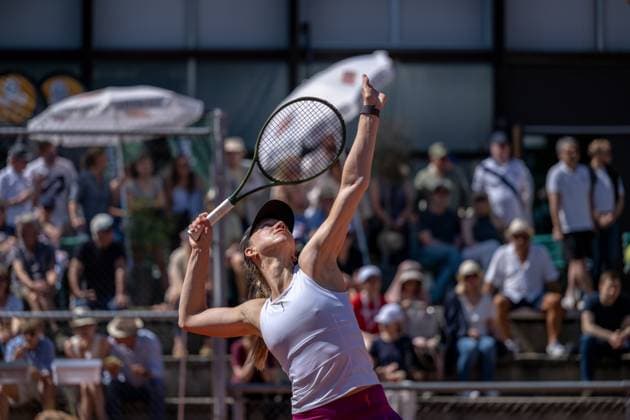01 05 2025, GER, Women, ITF World Tennis Tour Wiesbaden Tennis Open Round of Last 16 Singles Mona Barthel GER during service game Wiesbaden Nordenstadt T2 Sports Health Club Hessen Germany