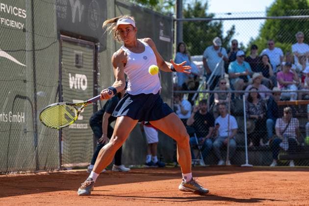 01 05 2025, GER, Women, ITF World Tennis Tour Wiesbaden Tennis Open Round of the last 16 Singles Julia Grabher AUT during the match Wiesbaden Nordenstadt T2 Sports Health Club Hessen Germany