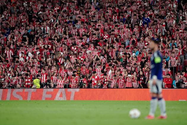Athletic Bilbao fans react in the stands Athletic Bilbao v Manchester United, ManU UEFA Europa League, Semi Final, First Leg, Football, Estadio de San Mames, Bilbao, Spain - 01 May 2025 EDITORIAL USE ONLY No use with unauthorised audio, video, data, fixture lists, club league logos or live services. Online in-match use limited to 120 images, no video emulation. No use in betting, games or single club league player publications. Copyright: xGokhanxTaner Shutterstockx 15278833fz