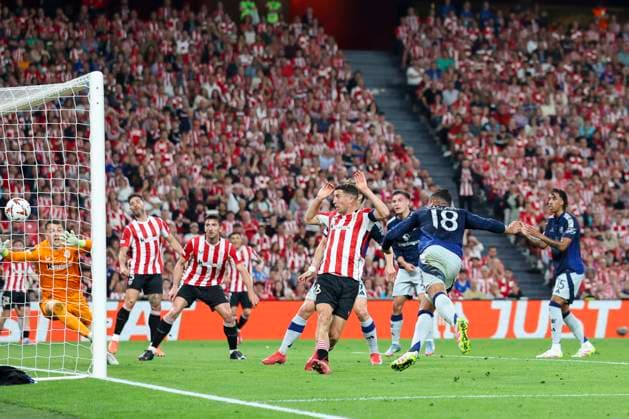 Athletic Club Bilbao v Manchester United, ManU FC, Manchester United midfielder Casemiro (18) scores a GOAL 0-1 during the Athletic Club Bilbao v Manchester United FC UEFA Europa League Cup Semi-Final 1st Leg match at the Estadio de San MamÃ s, Bilbao, Spain on 1 May 2025 Credit: Phil Duncan Every Second Media Editorial use only. All images are copyright Every Second Media Limited. No images may be reproduced without prior permission. Copyright: xIMAGO EveryxSecondxMediax ESM-1453-0026 PhilxDuncanx xEveryxSecondxMediax