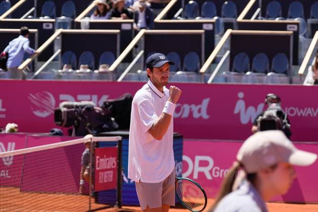 May 1, 2025, Estoril, Portugal: Nicolas Jarry celebrates his victory against Gastao Elias (not visible) during the round of 16 of Millennium Estoril Open Challenger 175 tennis tournament at the Clube de Tenis do Estoril. Final score: Gastao Elias 1: 2 Nicolas Jarry. Estoril Portugal - ZUMAs197 20250501_aaa_s197_130 Copyright: xBrunoxdexCarvalhox