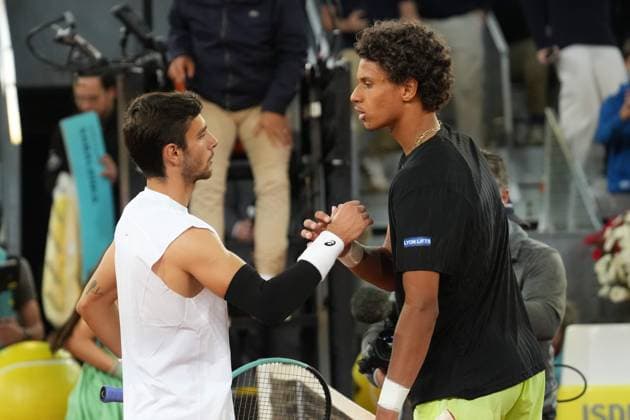 TENNIS - MUTUA MADRID OPEN 2025 Laurent Lairys MAXPPP - Lorenzo Musetti of Italia and Gabriel Diallo of Canada during the Mutua Madrid Open 2025, ATP, Tennis Herren Masters 1000 and WTA, Tennis Damen 1000, tennis tournament on 01 May 2025 at Caja Magica in Madrid, Spain - Photo Laurent Lairys MAXPPP Madrid Spain  Copyright: xMAXPPPxLaurentxLairysx LLR202505018764 LLR202505018764