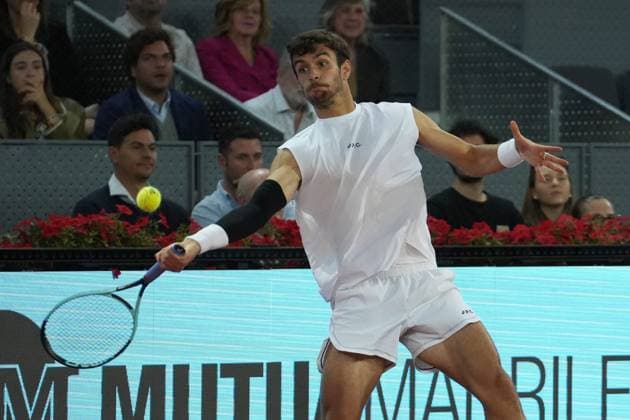 TENNIS - MUTUA MADRID OPEN 2025 Laurent Lairys MAXPPP - Lorenzo Musetti of Italia during the Mutua Madrid Open 2025, ATP, Tennis Herren Masters 1000 and WTA, Tennis Damen 1000, tennis tournament on 01 May 2025 at Caja Magica in Madrid, Spain - Photo Laurent Lairys MAXPPP Madrid Spain  Copyright: xMAXPPPxLaurentxLairysx LLR202505018794 LLR202505018794