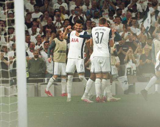 Tottenham Hotspur vs Bodo Glimt, UEFA Europa League Semi-Final 1st Leg, Tottenham Hotspur Stadium, 01-05-25 Tottenham Hotspur vs Bodo Glimt, UEFA Europa League Semi-Final 1st Leg, Tottenham Hotspur Stadium, 01-05-25 Dominic Solanke celebrates his goal Copyright: xPaddyxMckeownx