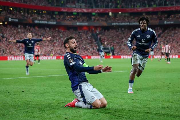 Athletic Club Bilbao v Manchester United, ManU FC, Manchester United midfielder Bruno Fernandes (8) scores a GOAL 0-3 and celebrates during the Athletic Club Bilbao v Manchester United FC UEFA Europa League Cup Semi-Final 1st Leg match at the Estadio de San MamÃ s, Bilbao, Spain on 1 May 2025 Credit: Phil Duncan Every Second Media Editorial use only. All images are copyright Every Second Media Limited. No images may be reproduced without prior permission. Copyright: xIMAGO EveryxSecondxMediax ESM-1453-0037 PhilxDuncanx xEveryxSecondxMediax