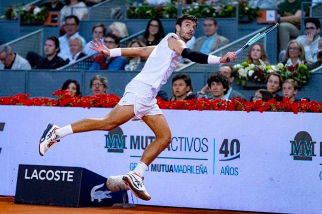 Mutua Madrid Open 2025 Lorenzo Musetti of Italy is in action against Gabriel Diallo of Canada during the Men s Singles Quarter-Final match at the Mutua Madrid Open 2025 tournament celebrated at La Caja Magica on May 01, 2025 in Madrid, Spain. Madrid La Caja Magica Madrid Spain Copyright: xAlbertoxGardinx AGardin_20250501_Mutua_Madrid_Open_0842