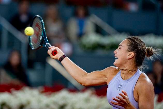 Mutua Madrid Open 2025 Aryna Sabalenka of Belarus plays a forehand during the Women s Singles Semi-Final match against Elina Svitolina of Ukraine during the Mutua Madrid Open 2025 tournament celebrated at La Caja Magica on May 01, 2025 in Madrid, Spain. Madrid La Caja Magica Madrid Spain Copyright: xAlbertoxGardinx AGardin_20250501_Mutua_Madrid_Open_0868