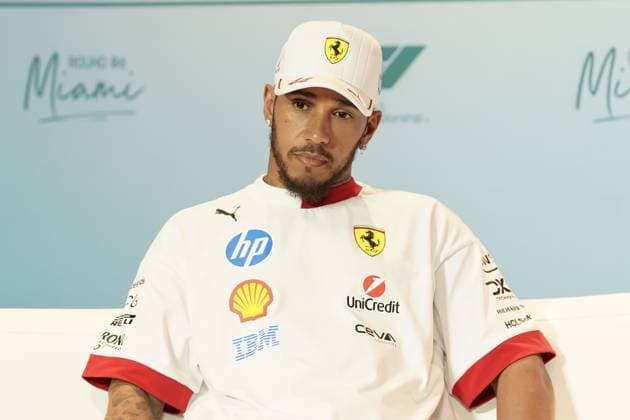 May 1, 2025, Miami, Florida, USA: Lewis Hamilton (GBR) of Scuderia Ferrari HP speaks in the Drivers press conference, PK, Pressekonferenz ahead of the F1 Grand Prix of Miami at Miami International Autodrome. Miami USA - ZUMAw109 20250501_fap_w109_009 Copyright: xDebbyxWongx