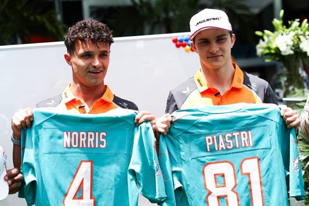 Sport Themen der Woche KW18 Sport Bilder des Tages F1 - MIAMI GRAND PRIX 2025 NORRIS Lando (gbr), McLaren F1 Team MCL39, portrait and PIASTRI Oscar (aus), McLaren F1 Team MCL39, portrait during the Formula 1 Crypto.com Miami Grand Prix 2025, 6th round of the 2025 FIA Formula One World Championship, WM, Weltmeisterschaft from May 2 to 4, 2025 on the Miami International Autodrome, in Miami Gardens, Florida, United States of America - Miami GardensUnited States  Copyright: xEricxAlonsox