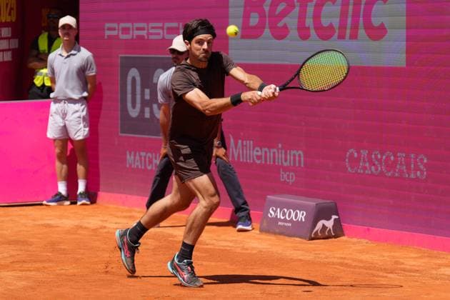 Millennium Estoril Open Challenger returns a ball to during the first round of Millennium Estoril Open Challenger 175 tennis tournament at the Clube de Tenis do Estoril. (Foto: Bruno de Carvalho Brazil Photo Press) Estoril Clube de Tenis do Estoril Lisboa Portugal Copyright: xBrunoxdexCarvalhox