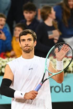 Mutua Madrid Open - Quarter-finals - Lorenzo Musetti Lorenzo Musetti (ITA) during his quarter final round match at the Mutua Madrid Open in Madrid, Spain, on May, 1, 2025. Photo by Corinne Dubreuil ABACAPRESS.COM Madrid Spain  Copyright: xDubreuilxCorinne ABACAx