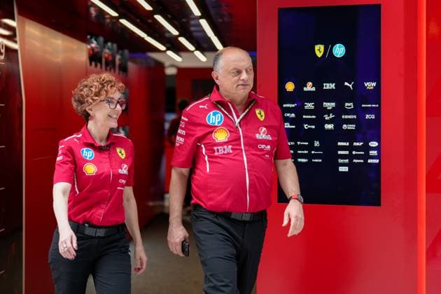 Frederic Vasseur (FRA), Scuderia Ferrari Team Principal and General Manager (right)  Copyright: xScottxColeman IPAxSportx xipa-agency.netx xx IPA_57149064 IPA_Agency_IPA57149064