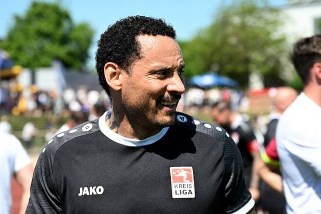 01 05 2025, xsvx, Football Day of Legends, Wiesbaden v l Jermaine Jones DFL DFB REGULATIONS PROHIBIT ANY USE OF PHOTOGRAPHS as IMAGE SEQUENCES and or QUASI VIDEO Wiesbaden
