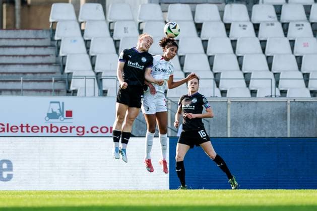 GOOGLE PIXEL Womens Bundesliga, SGS Essen SC Freiburg 02 05 2025 Header duel Paulina Platner SGS Essen, 25 , Cora Zicai SC Freiburg, 28 GOOGLE PIXEL Womens Bundesliga, SGS Essen SC Freiburg, Essen, Stadion an der Hafenstrasse on 02 05 2025 DFB REGULATIONS PROHIBIT ANY USE OF PHOTOGRAPHS AS IMAGE SEQUENCES AND OR QUASI VIDEO Copyright: xBEAUTIFULxSPORTS Wunderlx