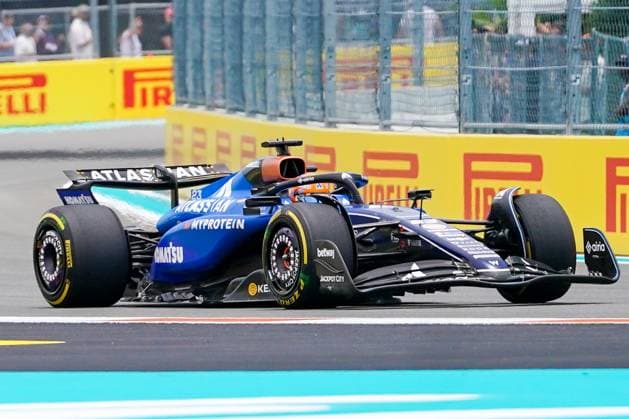 May 2, 2025, Miami, Florida, USA: Alex Albon (THA) (23) of Atlassian Williams Racing during a practice session ahead of the 2025 F1 Grand Prix of Miami at Miami International Autodrome. Miami USA - ZUMAw109 20250502_fap_w109_004 Copyright: xDebbyxWongx