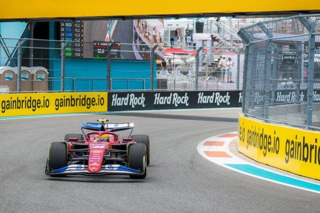 Lewis Hamilton Scuderia Ferrari HP, Great Britain, 44 USA, Formula 1 World Championship, Crypto com Miami Grand Prix, Miami International Autodrome, 2025 season, 02 05 2025 USA, Formula 1 World Championship, Crypto com Miami Grand Prix, Miami International Autodrome, 2025 season, 02 05 2025 Miami Copyright: xEibner-Pressefoto MaëvaxBurillox EP_MBO