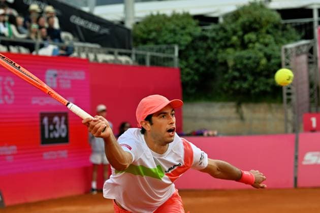 Portugals Nuno Borges is eliminated in the quarter-finals of the Estoril Open Estoril Open, ATP 175 Challenge Tour, 02 05 2025, quarter-finals Portugals Nuno BORGES narrowly lost to Serbias Miomir Kecmanovic in three sets in the quarter-finals of the Estoril Open after a great fightback Estoril Estoril Tenis Club Lisbon Portugal