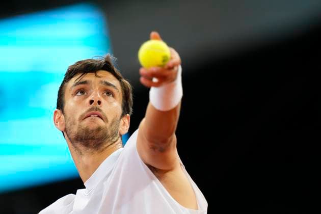 Mutua Madrid Open - Day Eleven Lorenzo Musetti in action during the Men s Singles Semi-Final match between Jack Draper of Great Britain and Lorenzo Musetti of Italy on Day Eleven of the Mutua Madrid Open 2025, ATP, Tennis Herren Masters 1000 and WTA, Tennis Damen 1000, tournament celebrates at La Caja Magica on May 02, 2025 in Madrid, Spain. Madrid Spain  Copyright: xJosexBretonx originalFilename:bretonhernandez-mutuamad250502_np9lZ.jpg