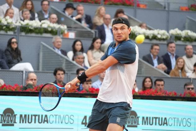 TENNIS - MUTUA MADRID OPEN 2025 Jack Draper of Grande-Bretagne during the Mutua Madrid Open 2025, ATP, Tennis Herren Masters 1000 and WTA, Tennis Damen 1000, tennis tournament on 02May 2025 at Caja Magica in Madrid, Spain - Photo Laurent Lairys PSNEWZ MadridSpain  Copyright: xLaurentxLairysx