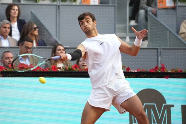 TENNIS - MUTUA MADRID OPEN 2025 Lorenzo Musetti of Italia during the Mutua Madrid Open 2025, ATP, Tennis Herren Masters 1000 and WTA, Tennis Damen 1000, tennis tournament on 02May 2025 at Caja Magica in Madrid, Spain - Photo Laurent Lairys PSNEWZ MadridSpain  Copyright: xLaurentxLairysx