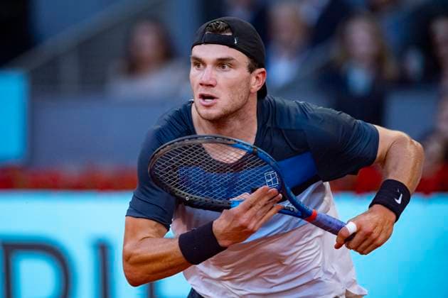 Mutua Madrid Open 2025 Jack Draper of Great Britain is in action against Lorenzo Musetti of Italy during the Men s Singles Semi-Final match during the Mutua Madrid Open 2025 tournament celebrated at La Caja Magica on May 02, 2025 in Madrid, Spain. Madrid La Caja Magica Madrid Spain Copyright: xAlbertoxGardinx AGardin_20250502_Mutua_Madrid_Open_0482