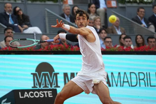 TENNIS - MUTUA MADRID OPEN 2025 Laurent Lairys MAXPPP - Lorenzo Musetti of Italia during the Mutua Madrid Open 2025, ATP, Tennis Herren Masters 1000 and WTA, Tennis Damen 1000, tennis tournament on 02May 2025 at Caja Magica in Madrid, Spain - Photo Laurent Lairys MAXPPP Madrid Spain  Copyright: xMAXPPPxLaurentxLairysx LLR202505021224 LLR202505021224