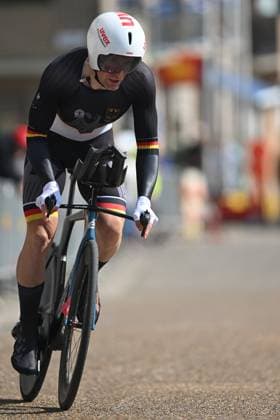 MC3 Germany s Matthias Schindler pictured in action during the time trials at the UCI Para-Cycling Road World Cup event, Friday 02 May 2025, in Oostende. The UCI Para-Cycling Road World Cup takes place from 01 to 04 May in Oostende and Brugge. LUCxCLAESSEN  x122470970x