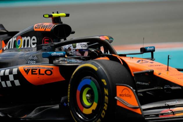 MOTORI - Formula 1 - Crypto.com Miami Grand Prix 2025 - Practice 1 and Sprint Qualifying Lando Norris (GBR), McLaren, 4 Miami  Copyright: xIPAxSport ABACAx