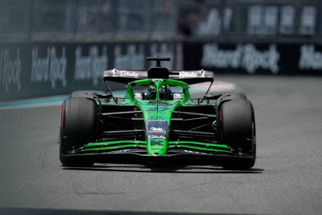 MOTORI - Formula 1 - Crypto.com Miami Grand Prix 2025 - Practice 1 and Sprint Qualifying Nico Hulkenberg (GER), Kick Sauber, 27 Miami  Copyright: xIPAxSport ABACAx