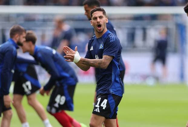 03 05 2025, xdcx, Soccer 2 Bundesliga, SV Darmstadt 98 Hamburger SV, emonline, emspor, despor, v l , Ludovit Reis Hamburger SV warming up DFL DFB REGULATIONS PROHIBIT ANY USE OF PHOTOGRAPHS AS IMAGE SEQUENCES AND OR QUASI VIDEO Copyright: HMBxMedia Claus