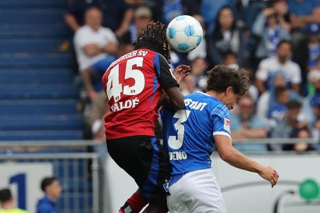 2025 05 03 xJFAx 2 Bundesliga SV Darmstadt 98 Hamburger SV v l , Fabio Balde Hamburger SV , Guillermo Bueno SV Darmstadt 98 Kopfball, Kopfballduell DFL DFB REGULATIONS PROHIBIT ANY USE OF PHOTOGRAPHS as IMAGE SEQUENCES and or QUASI VIDEO Copyright: JoaquimxFerreira